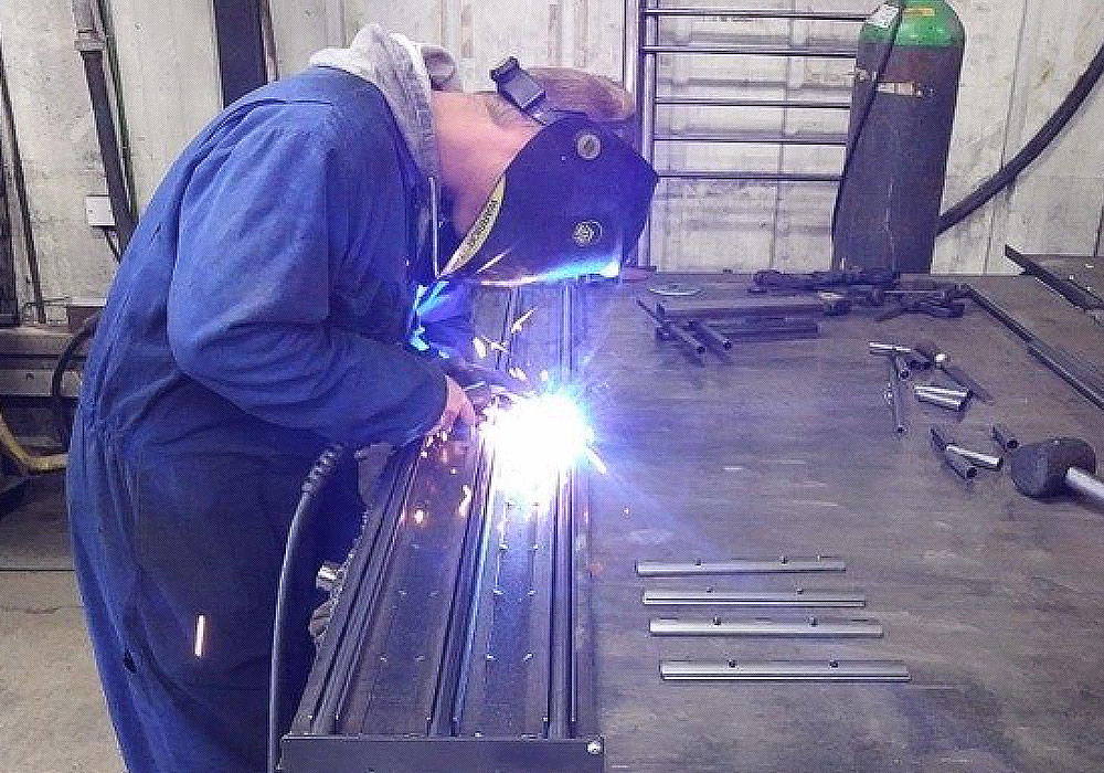 Bed Welding